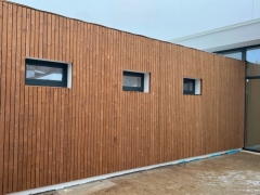 Dřevěná fasáda Thermoborovice z hranolů 28x68 mm (2021)