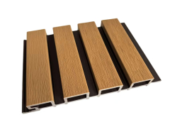 Světle hnědý WPC fasádní panel - řez