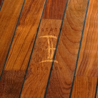 Dřevěná podlaha do koupelny Navylam+ tl. 9 mm | Fasády & Terasy s.r.o. - Navylam+ Teak 9x68 mm